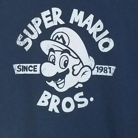 **SOLD** Super Mario Nintendo Graphic Tee - Picture 2 of 5